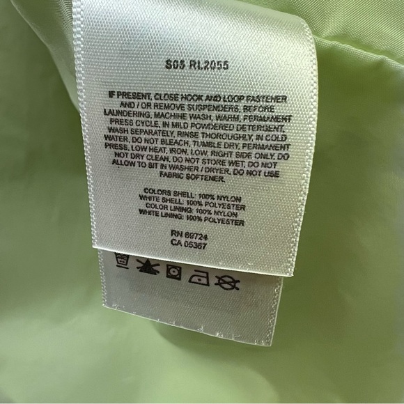 Women’s Columbia Windbreaker - Picture 6 of 10